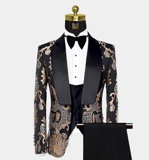 Tuxedo good for proms is discounted