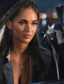 Pin by Jou on Celebs Megan fox hair, Megan fox transformers,