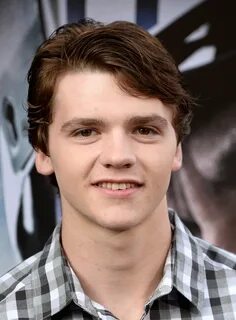 Joel Courtney