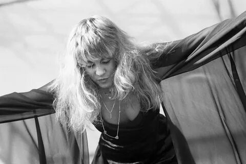 How to Look Like a Chic Witch This Fall Stevie nicks, Mick f