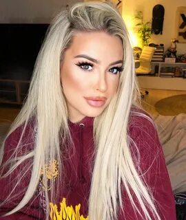 Tana Mongeau Fans are calling her 'rude' and 'entitled' - Bu