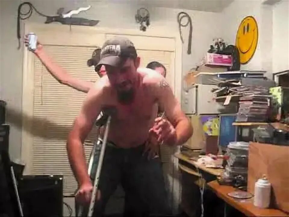 DRUNK Comedy Gay Guys Dancing Funniest Shake that ass Beer W