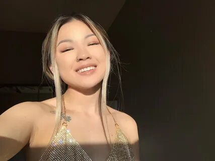 Lulu Chu on Twitter: "smile vs smize https://t.co/seSibam83R