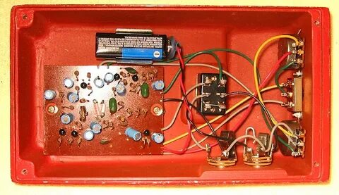 Univox Super Fuzz - original tracer layout - freestompboxes.