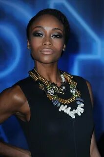 More Pics of Yaya DaCosta Beaded Statement Necklace (2 of 9)