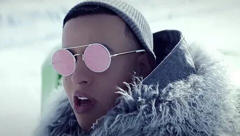 Youtube Wardrobe: Round Sunglasses Worn by Daddy Yankee in H