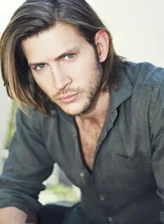 Greyston Holt Bitten tv show, Gorgeous men, Celebrities male