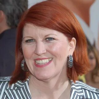 Kate Flannery - Bio, Net Worth, Height Famous Births Deaths