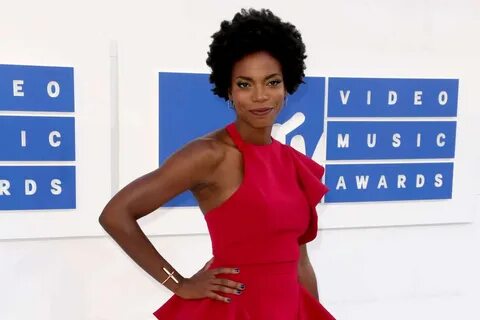 Sasheer Zamata Hosts Her Party Time For NYCF - The Knockturn