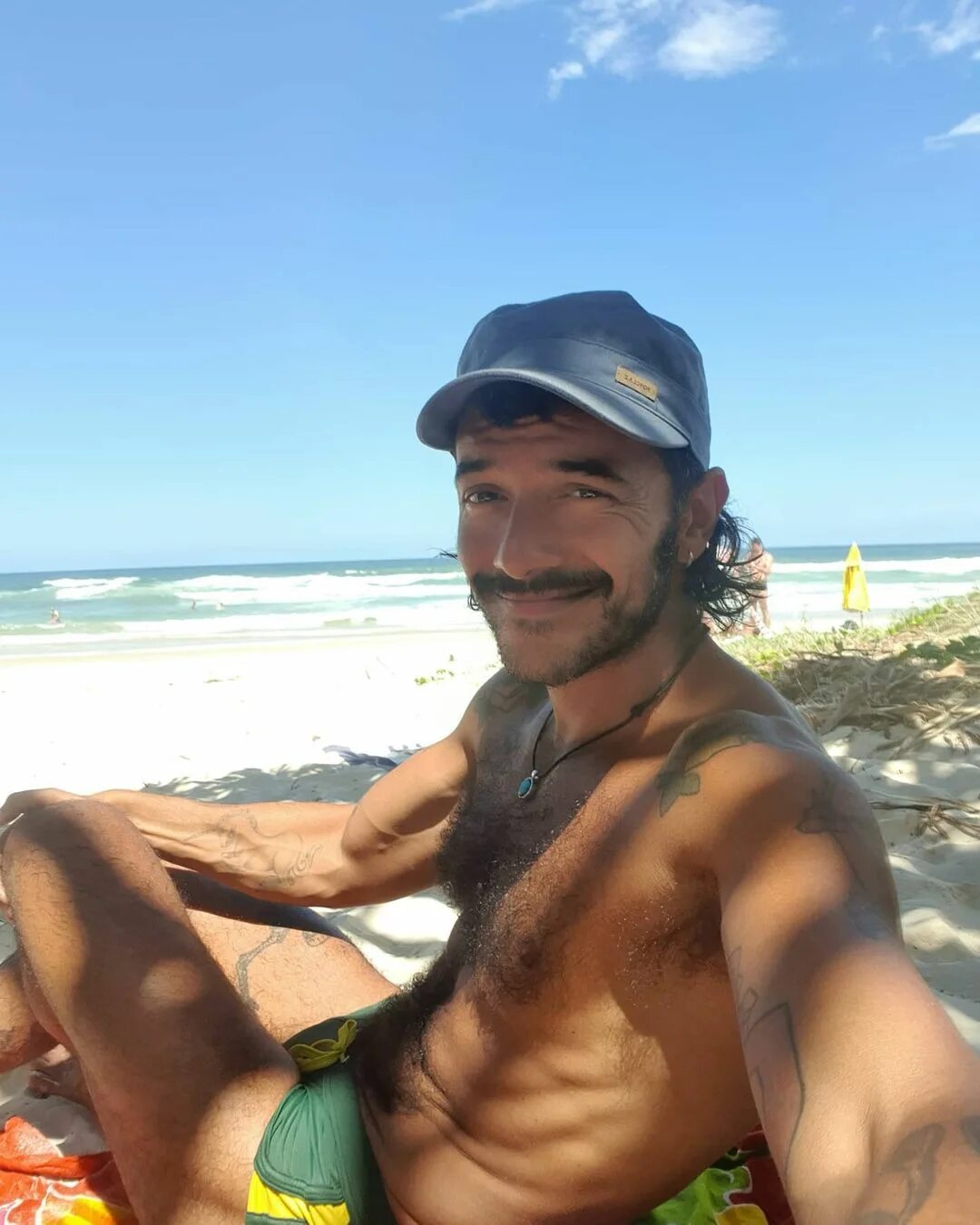 Ollie kelev в Instagram: "Beach day" .