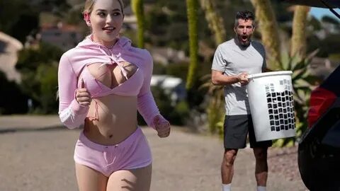 Blake Blossom Going For A Jog - Titty Attack HD - Wild Porns
