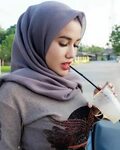 Main panas terus 😑 Jadi item adenya Beautiful hijab, Sexy as