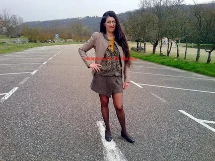 Cougar mini jupe