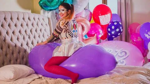 Reindeer Relay With Pantyhose And Balloons - Porn Photos Sex