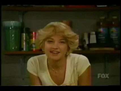 Colleen Haskell on "That 70's Show" - YouTube