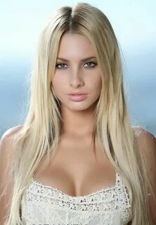 Untitled Blonde hair for hazel eyes, Beautiful blonde, Perfe