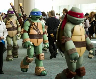 Creative Cosplay Designs: 11 Teenage Mutant Ninja Turtle Cos