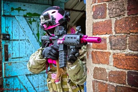 August 2016 - Femme Fatale Airsoft