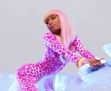 Nicki Minaj Hottest Photos Sexy Near-Nude Pictures, GIFs