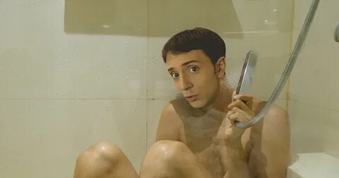 Steve From "Blue’s Clues" Sits in Shower After Solving Bruta