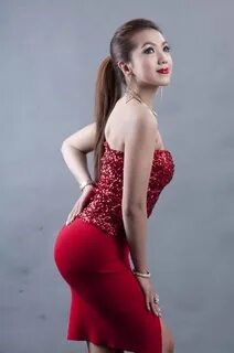 Myanmar Hot Model Waso Moe Oo in Strapless Red Dress