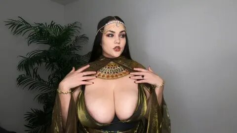 AthenaBlaze 🔥 💋 on Twitter: "Hot vid sold! Big Tit Goddess J