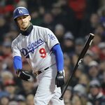 Mets Rumors: Ex-Dodgers Catcher Yasmani Grandal Rejected 4-Y