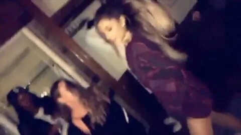 Ariana Grande Twerking & Dancing on Snapchat Full Video - Yo