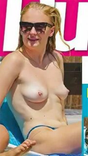 Sophie Turner Nude Photo Collection Leak - Fappenist