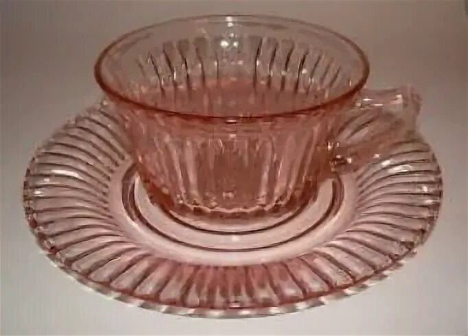 pink glass plates kitchen decor items pink glassware vintage