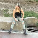 55+ Hot Pictures Of Lauren Southern Which Will Make Your Day