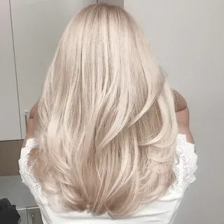 Luxury Pearl blonde ✨ 💆 🏼 💇 🏼 #elifharman1 Blonde hair looks, 