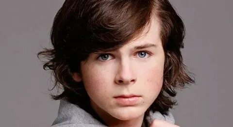 Chandler Riggs abandona The Walking Dead? Tú en línea