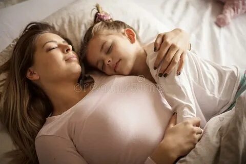 4,636 Mother Daughter Sleeping Bed Photos - Free & Royalty-F