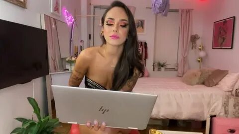 Hottest vids from your favorite content creators ManyVids