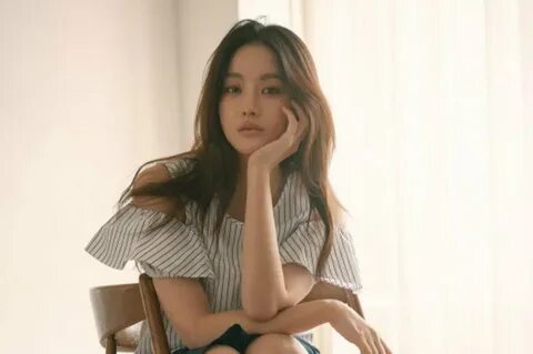 Oh Yeon Seo looks stunning in her photoshoot with '1st Look'