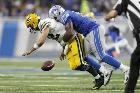 Packers lose to Lions as Mason Crosby misses five field goal