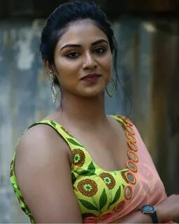 Pin on Tamil Actress