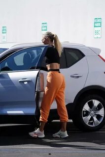 Amanda Kloots - Seen after her dance practice on Thursday in