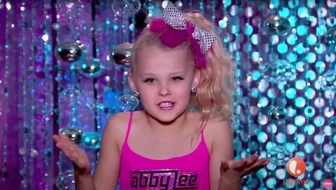 JoJo Siwa a dormi en queue de cheval sur 'Dance Moms': Détai