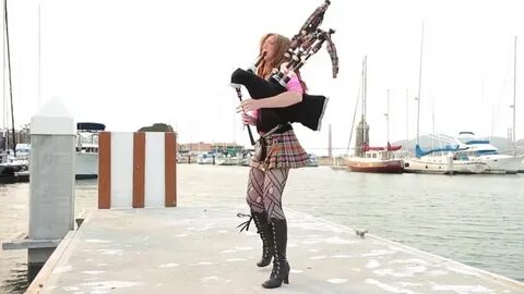 Shipping up to boston ⁄ enter sandman bagpipe cover (goddess