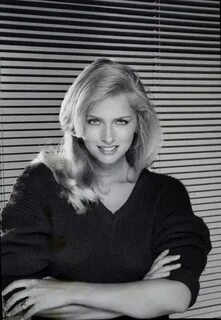 Picture of Donna Dixon