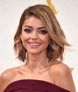 Sarah Hyland 2015 Emmys - Best Emmy jewels of all time Galle