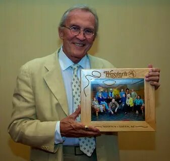 roy thinnes Roy Thinnes of "The Invaders" NEWS Roy thinnes, 
