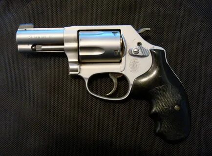 Sfera Gun Club: Smith & Wesson 637 Airweight .38 S&W Special