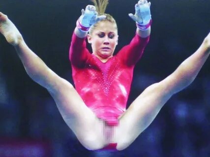 Gymnast Spreads Her Vagina (60 photos) - porn pichunter.club