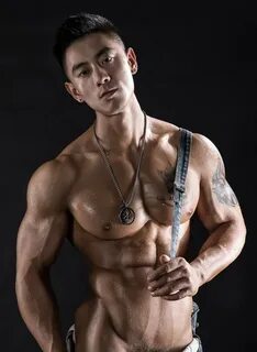 Asian muscle hunk