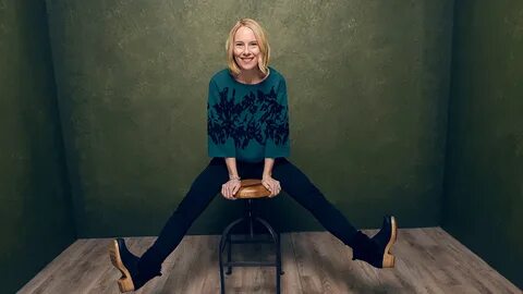 60+ Hot Pictures Of Amy Ryan Will Drive You Madly In Love Fo