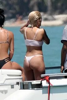 Halsey In a white bikini as she relaxes with Josie Canseco o
