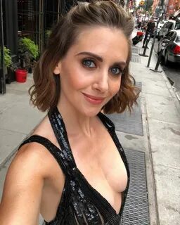 72 Hot Pictures of Alison Brie Are Basically Flawless